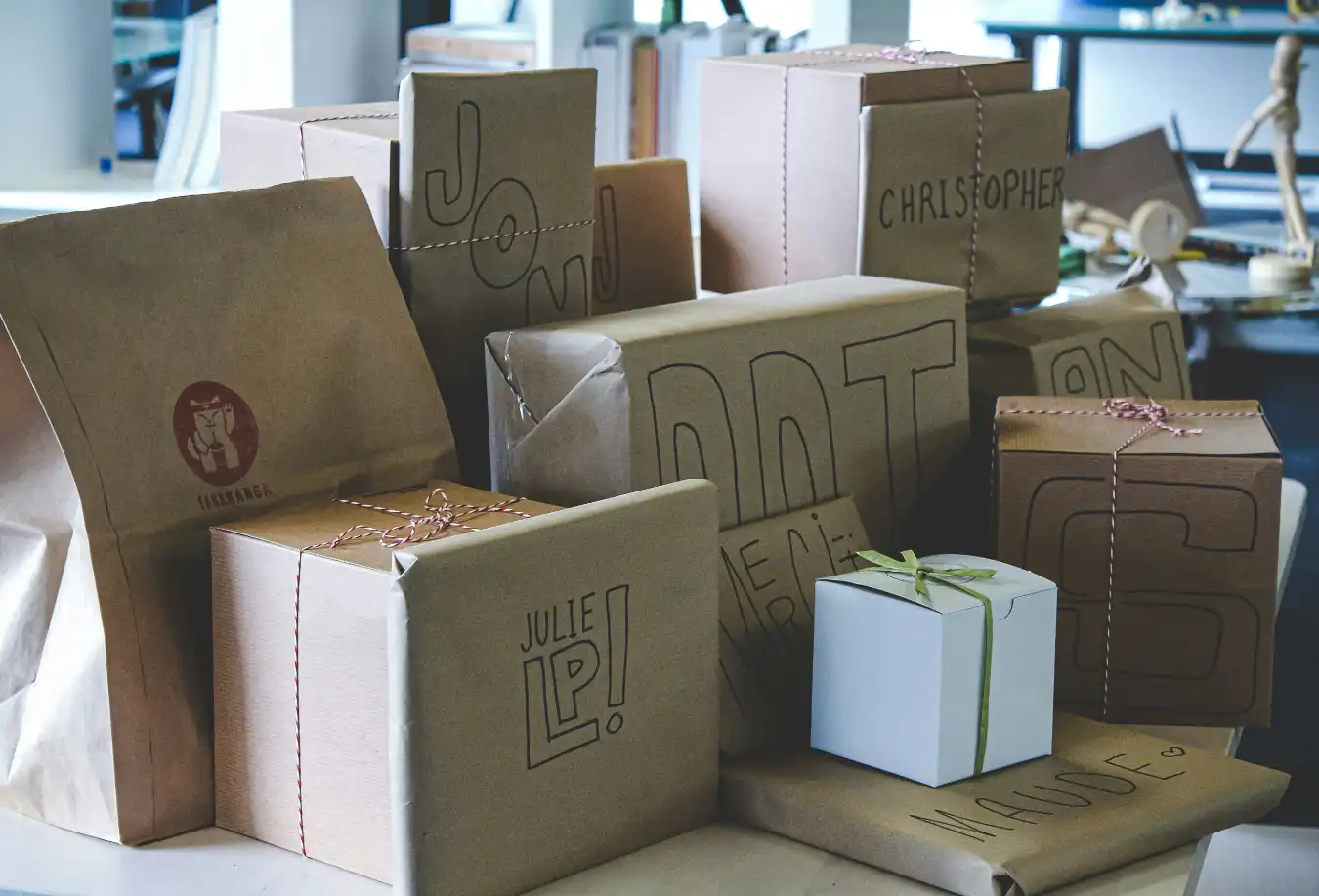 How to Declutter Your Home Fast: The 'Box & Log' Method