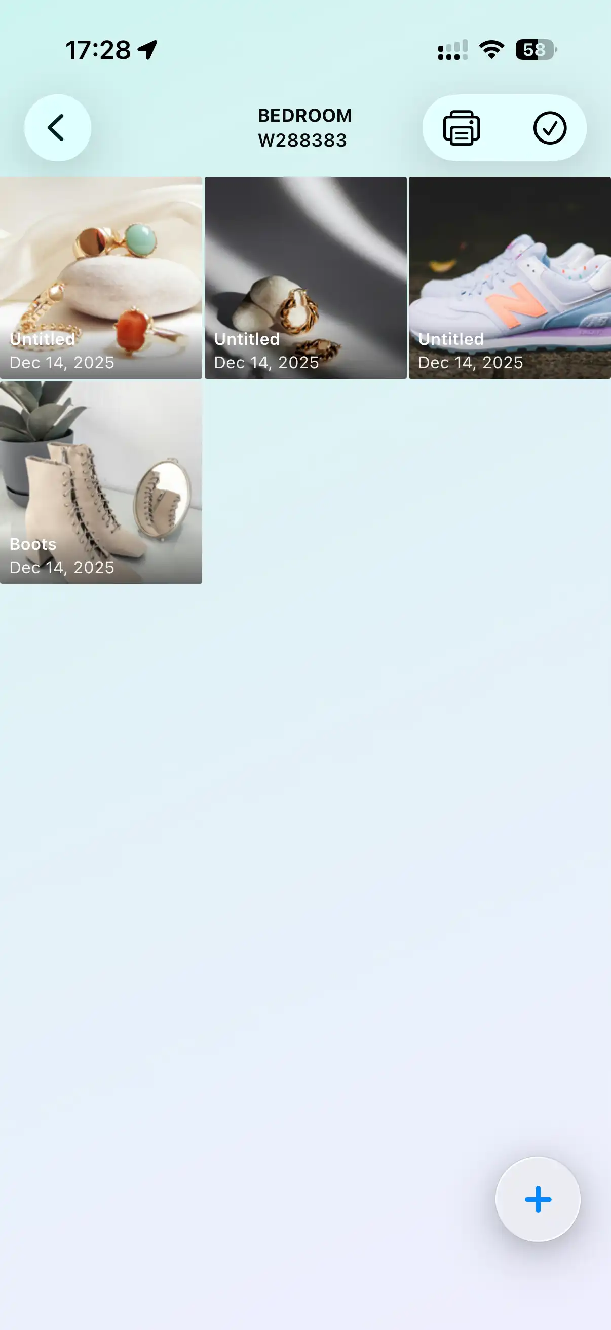 WatInside app showing bedroom storage contents